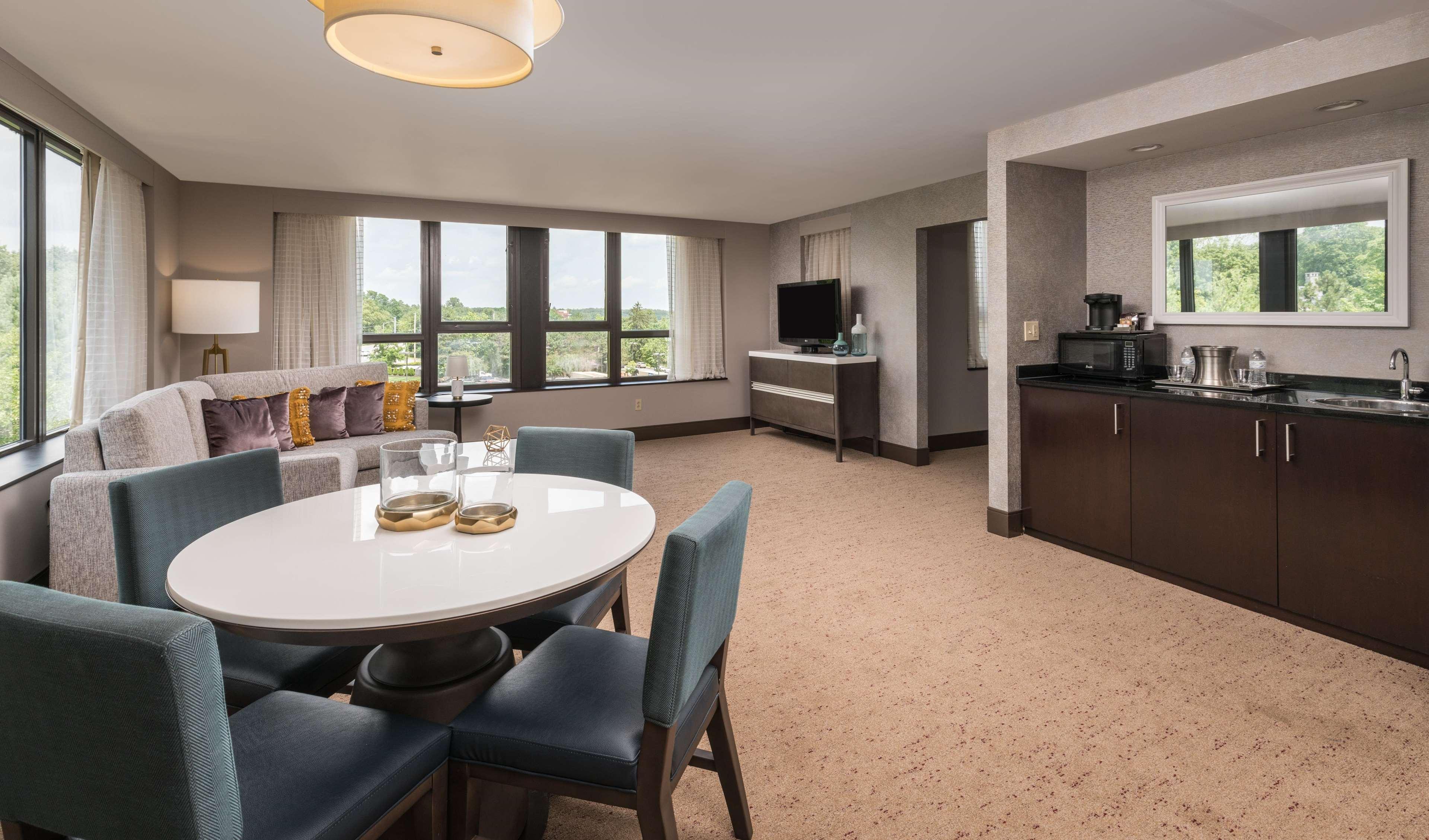 The Saratoga Hilton Hotell Saratoga Springs Exteriör bild
